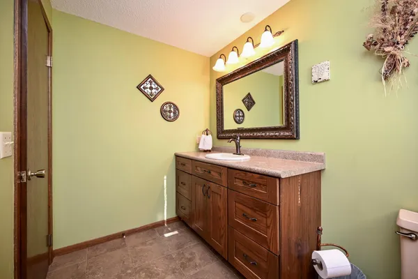 $549,000 | 1115 Rustic Lane, Wabasha, MN 55981