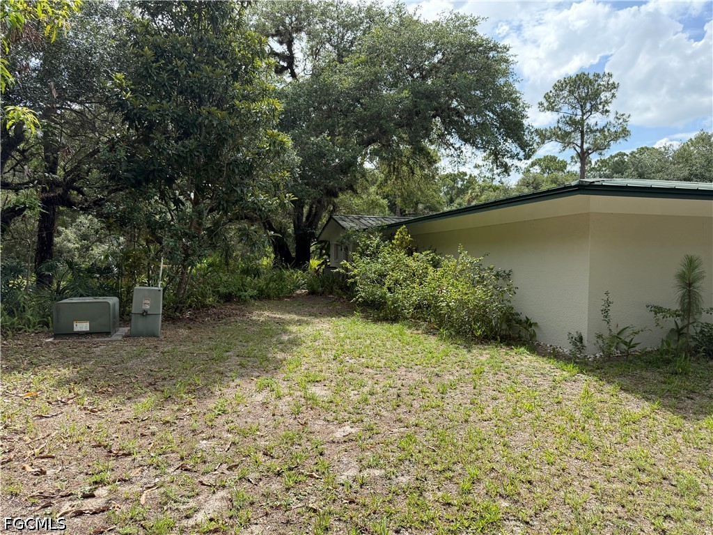 18251 Persimmon Ridge Road Alva, FL 33920 - Photo 14 of 16