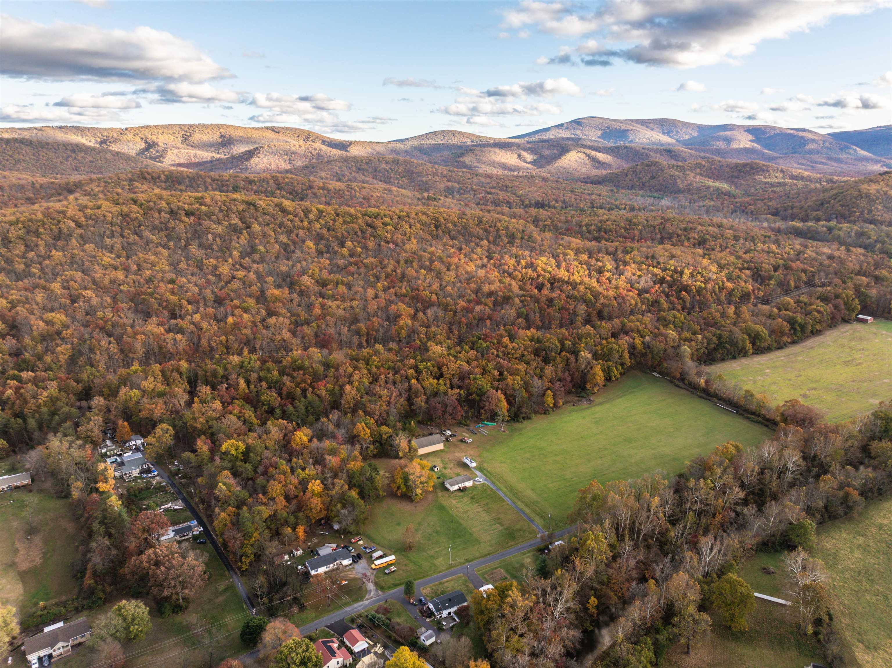 Tbd Inch Run Lane Lyndhurst, VA 22952 - Photo 15 of 57 a view of city and mountain
