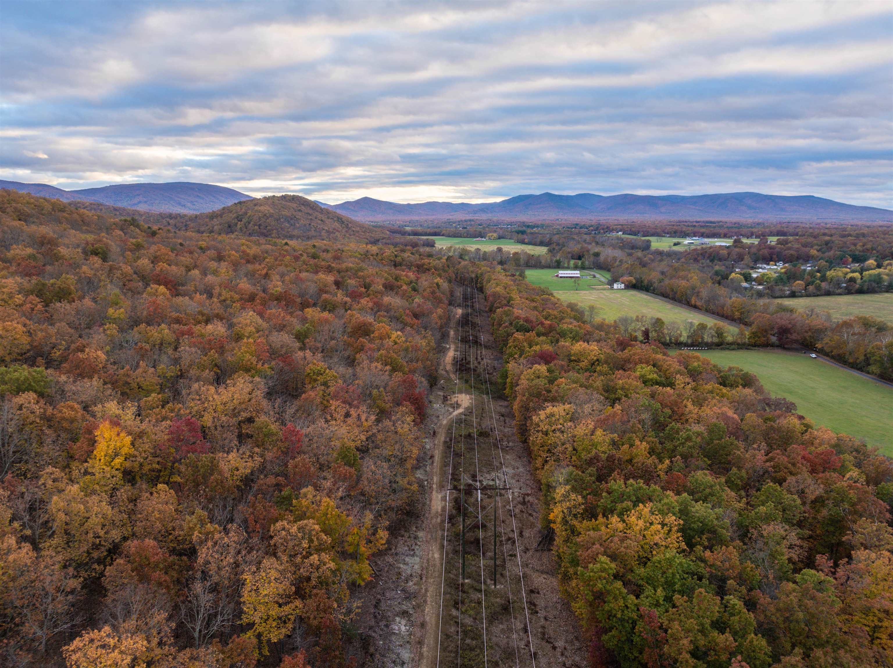 Tbd Inch Run Lane Lyndhurst, VA 22952 - Photo 20 of 57 a view of a city with mountain