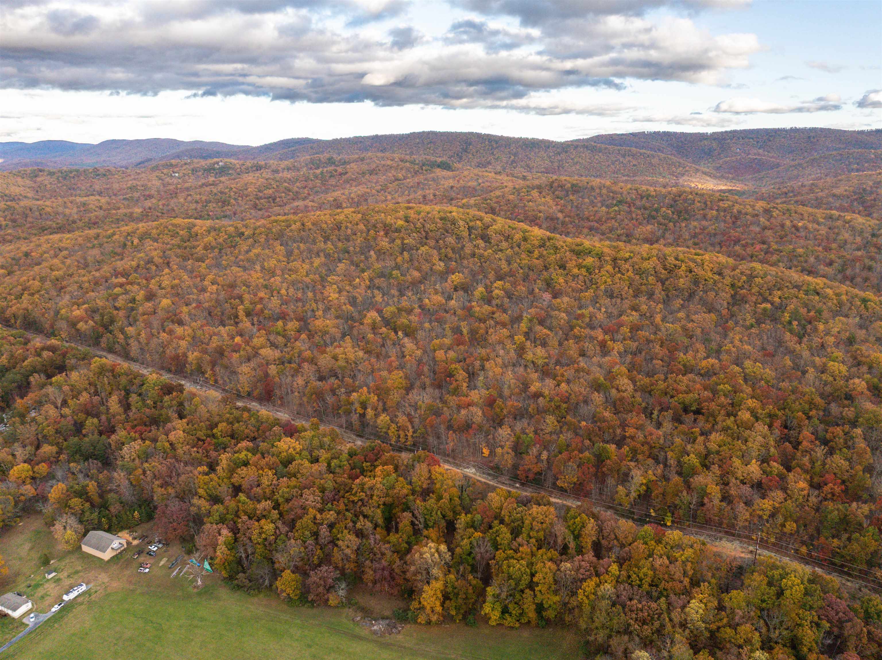 Tbd Inch Run Lane Lyndhurst, VA 22952 - Photo 24 of 57 a view of an ocean