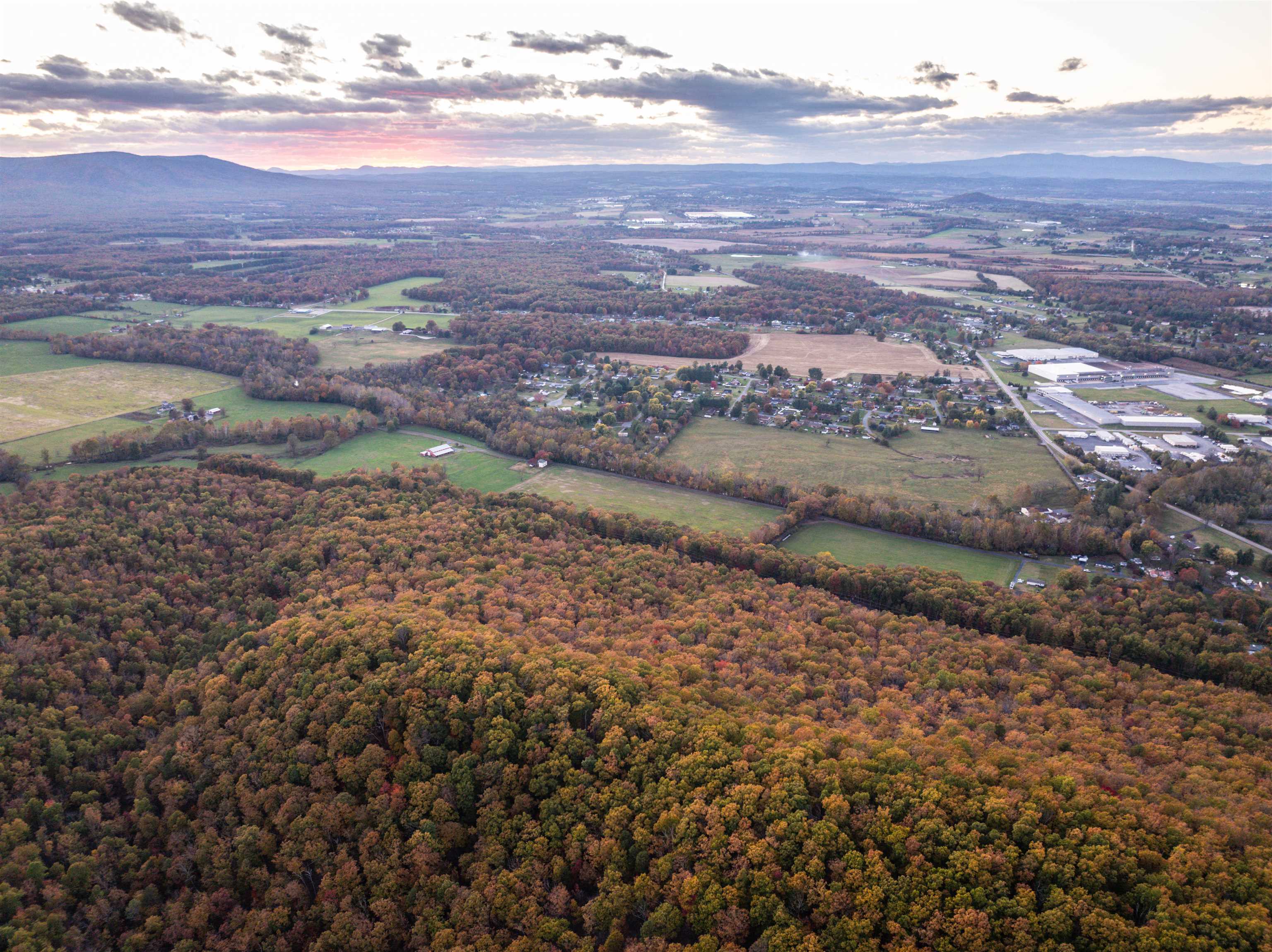 Tbd Inch Run Lane Lyndhurst, VA 22952 - Photo 25 of 57 a view of a yard with an ocean