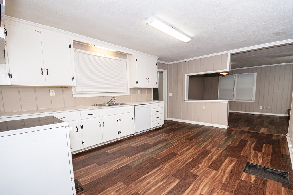2613 Denton Road Dothan, AL 36303 - Photo 13 of 37