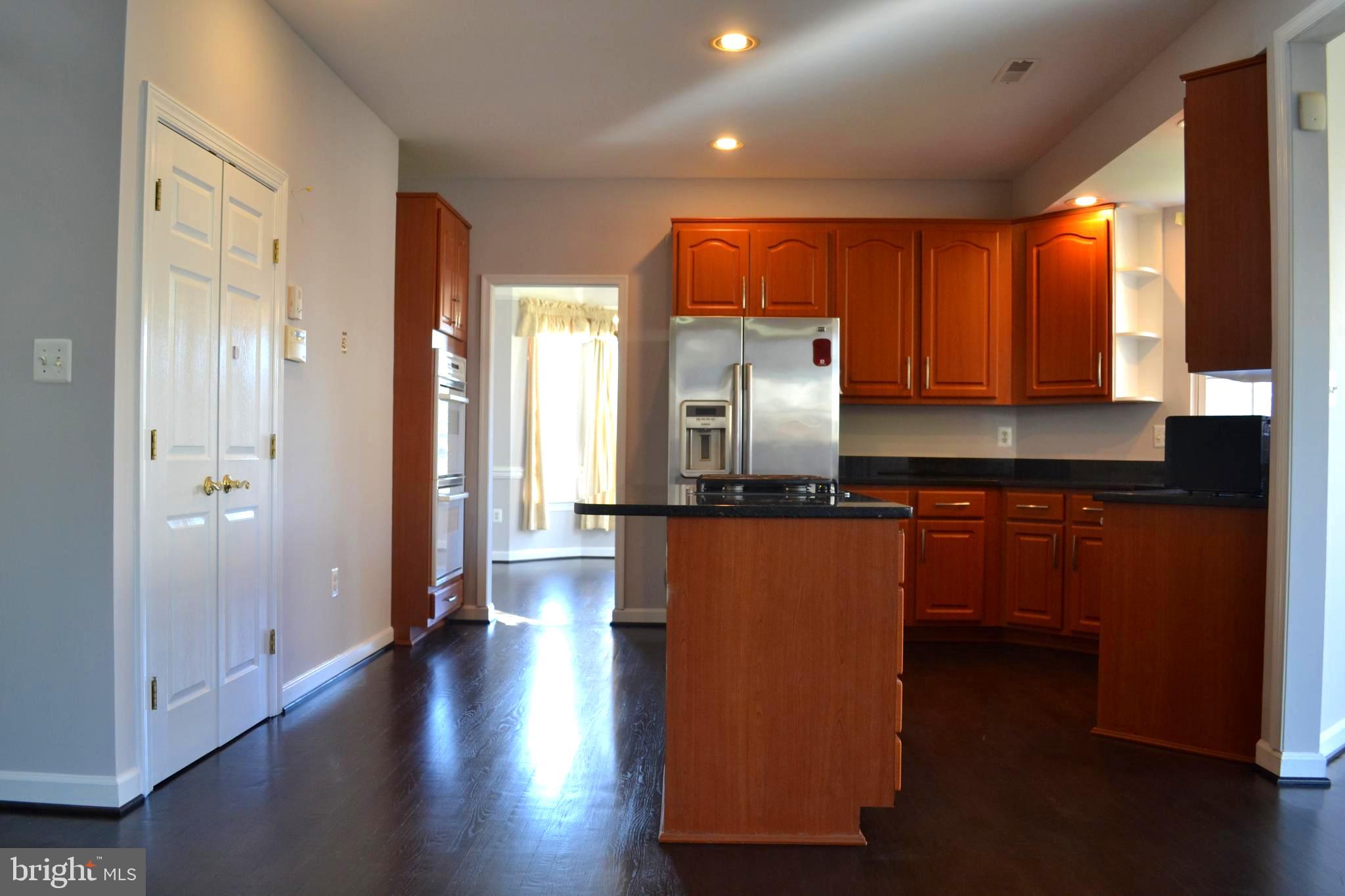 2048 Madrillon Road Vienna, VA 22182 - Photo 12 of 56 Kitchen