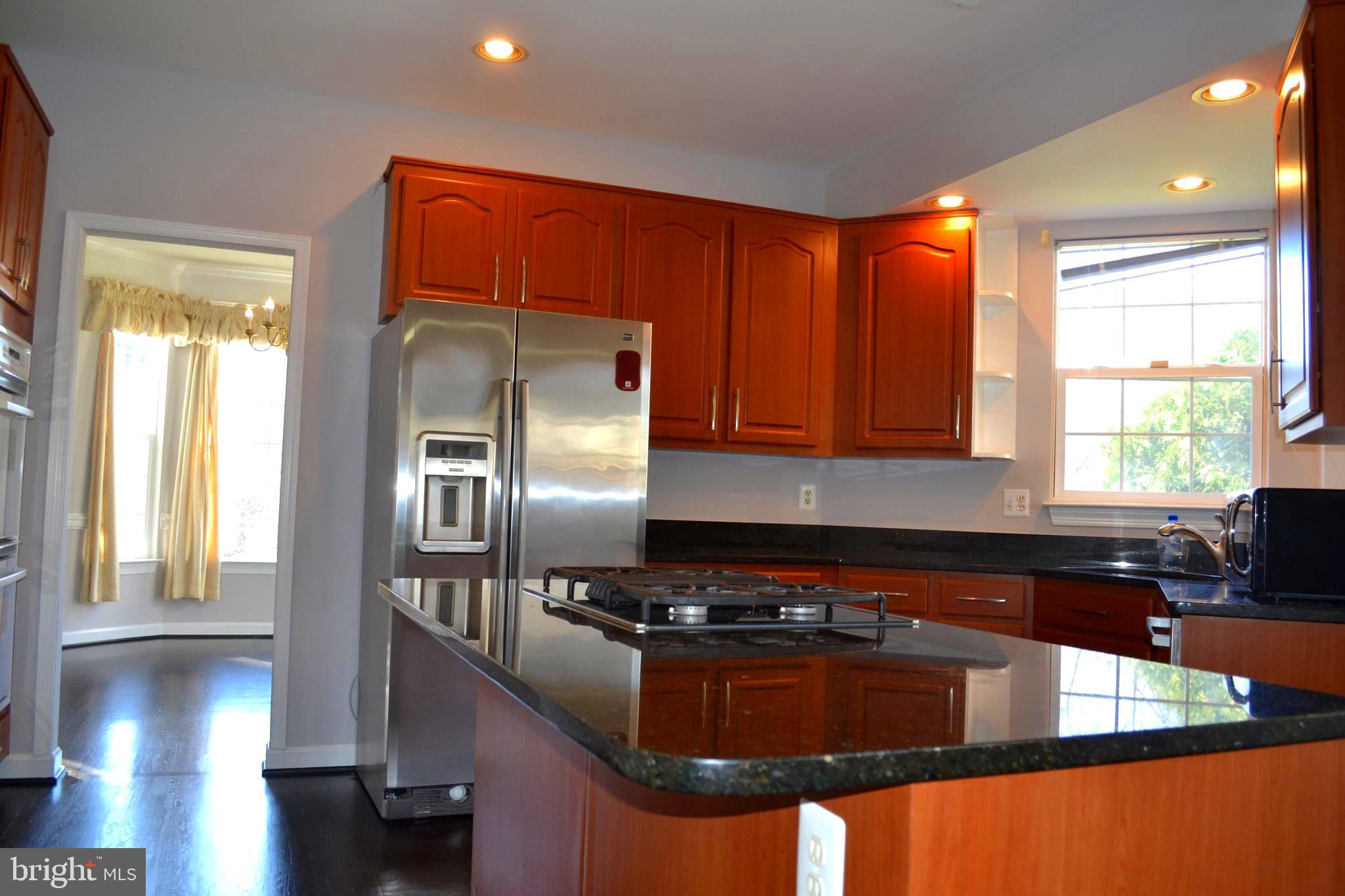 2048 Madrillon Road Vienna, VA 22182 - Photo 14 of 56 Kitchen