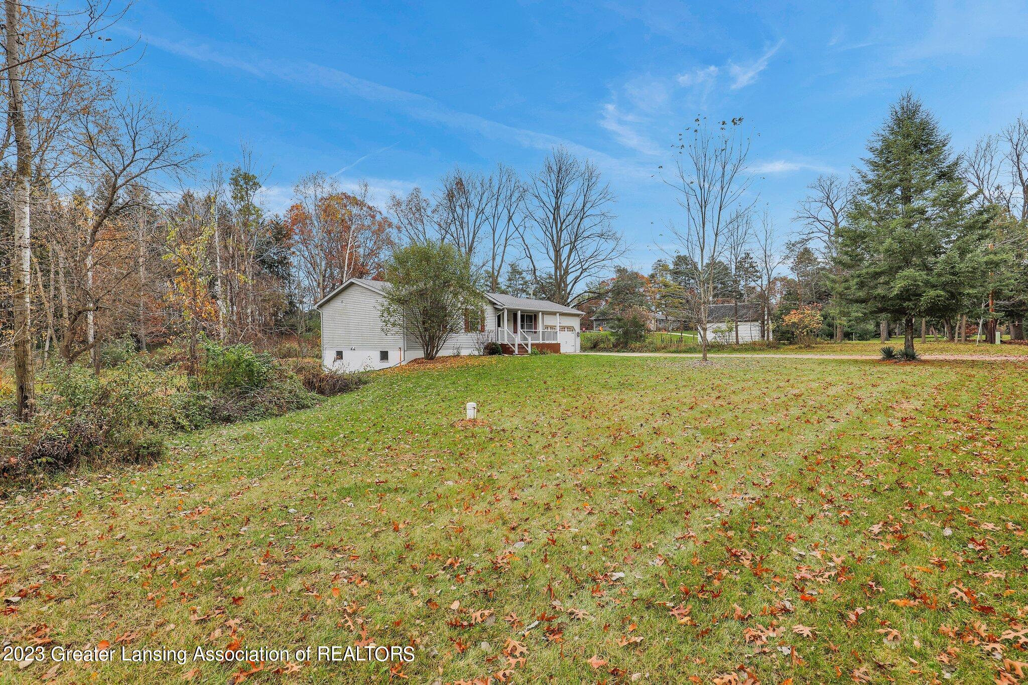 14929 Nichols Road Bath, MI 48808 - Photo 12 of 41 12-web-or-mls-Open Ended Media-11
