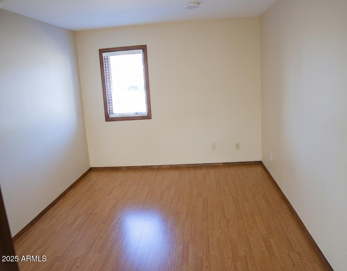 2021 East Osborn Road, Unit 5 Phoenix, AZ 85016 - Photo 9 of 10 Gemini_Generated_Image_321qph321qph321q