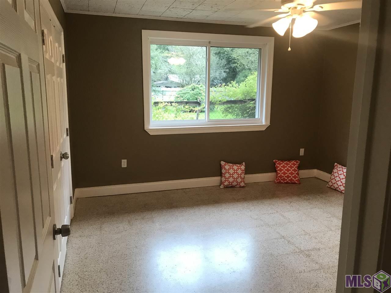 3824 Hollywood Street Baton Rouge, LA 70805 - Photo 16 of 22 Bedroom 2