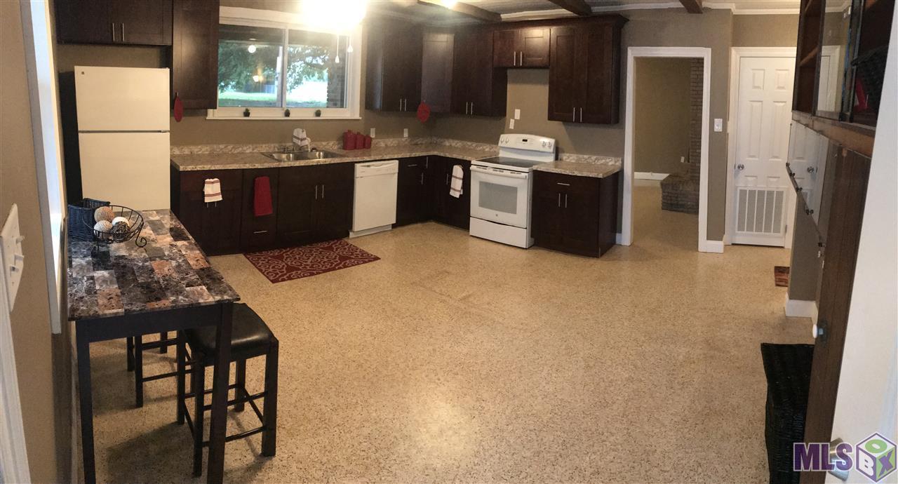 3824 Hollywood Street Baton Rouge, LA 70805 - Photo 3 of 22 Kitchen