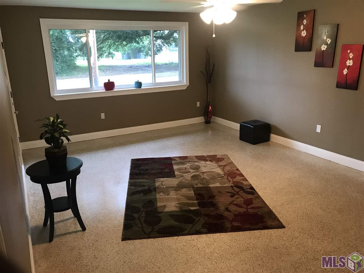 3824 Hollywood Street Baton Rouge, LA 70805 - Photo 8 of 22 Den