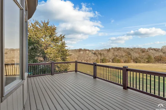 $1,295,000 | 927 North 1464th Road, Lawrence, KS 66049