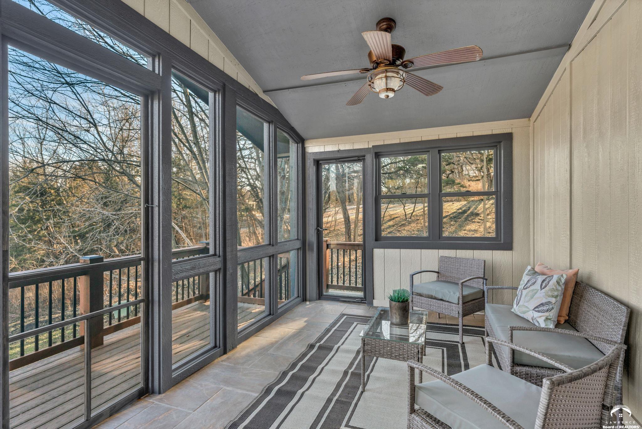 927 North 1464th Road Lawrence, KS 66049 - Photo 31 of 98