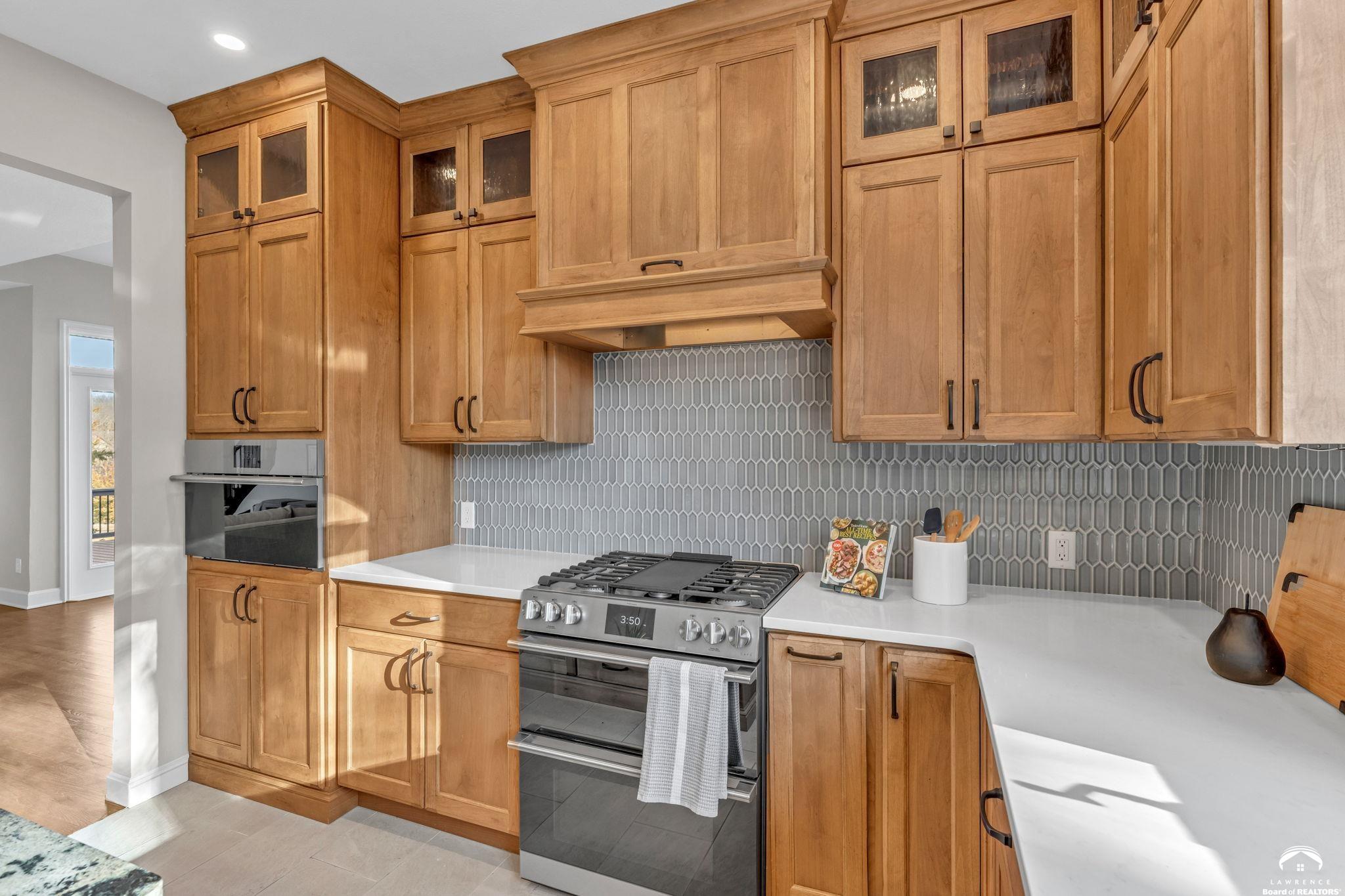 927 North 1464th Road Lawrence, KS 66049 - Photo 34 of 98