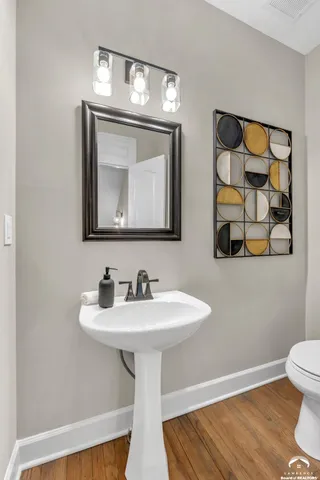 $1,295,000 | 927 North 1464th Road, Lawrence, KS 66049