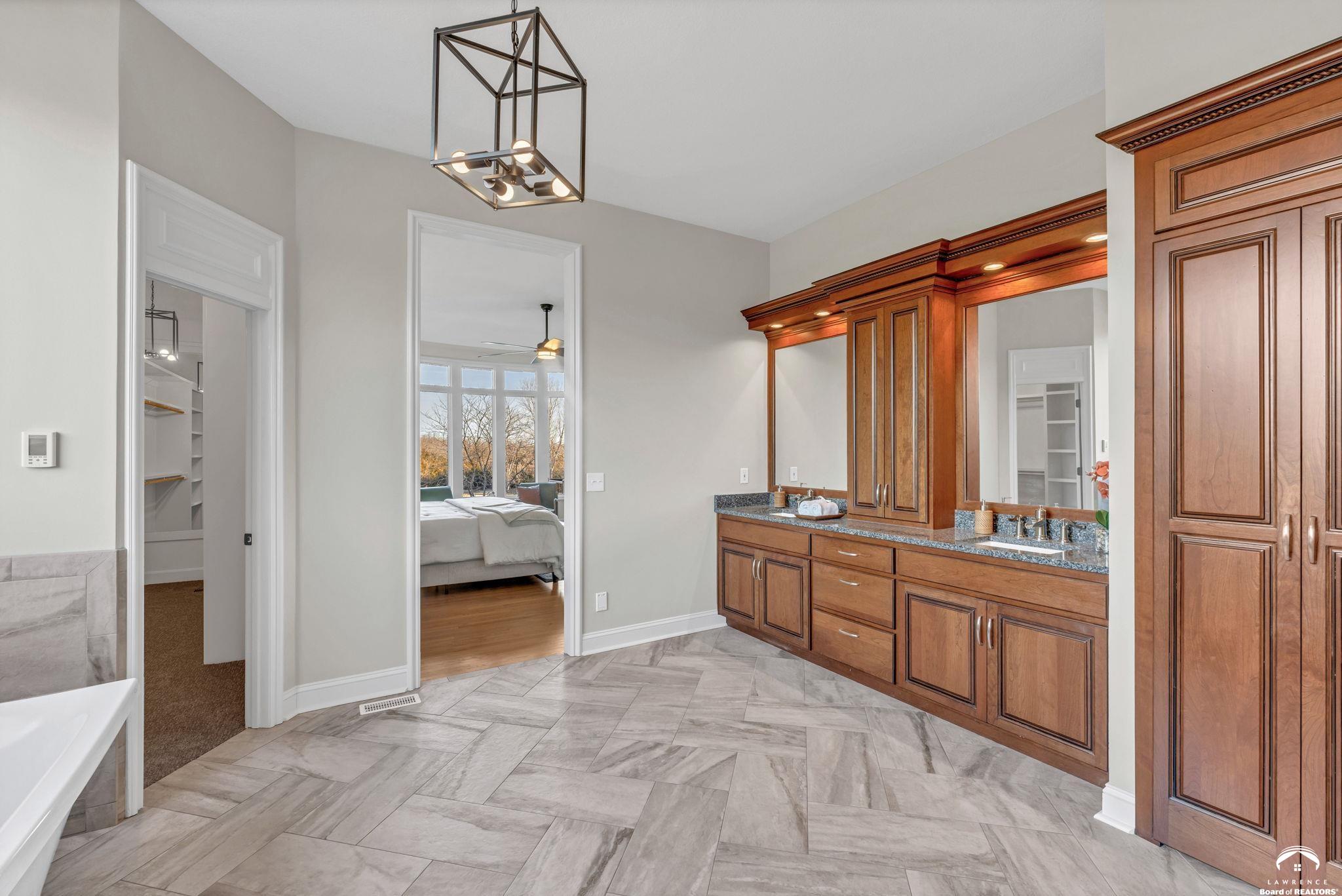 927 North 1464th Road Lawrence, KS 66049 - Photo 47 of 98