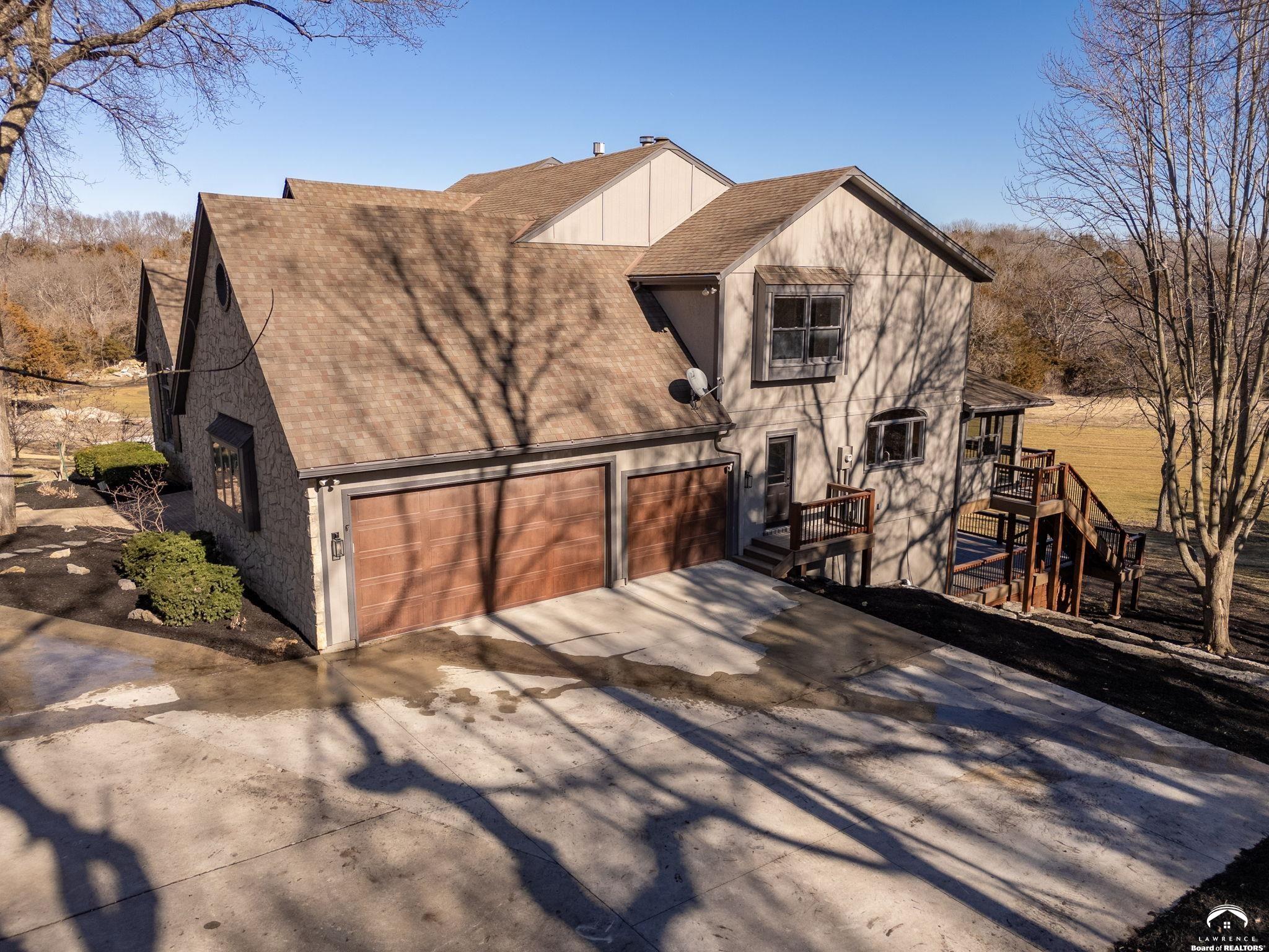 927 North 1464th Road Lawrence, KS 66049 - Photo 6 of 98