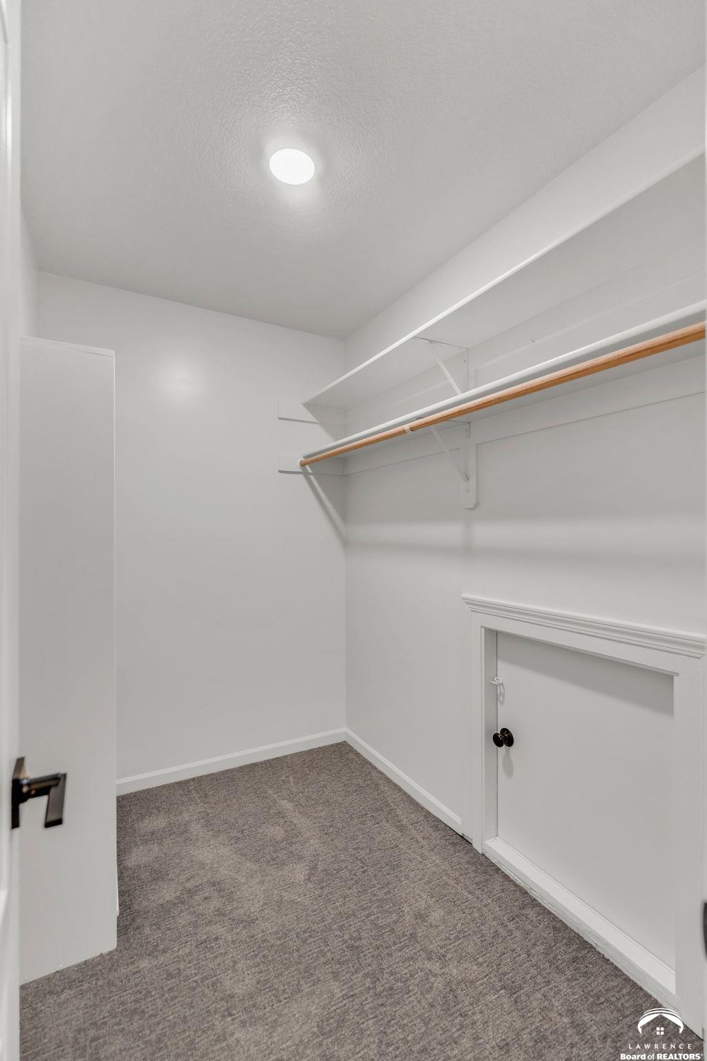 927 North 1464th Road Lawrence, KS 66049 - Photo 66 of 98