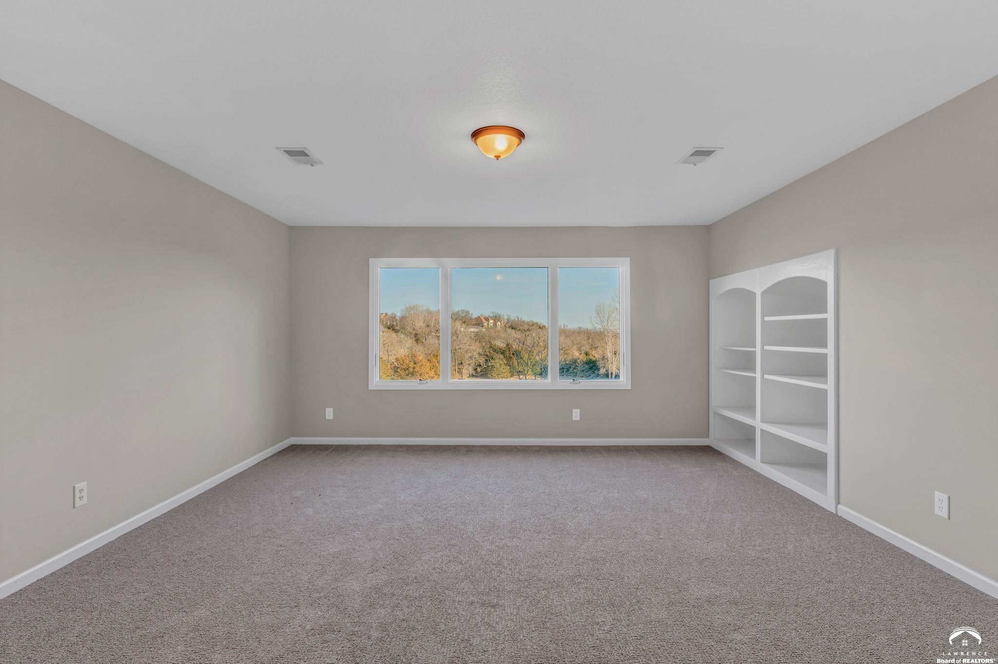 927 North 1464th Road Lawrence, KS 66049 - Photo 67 of 98