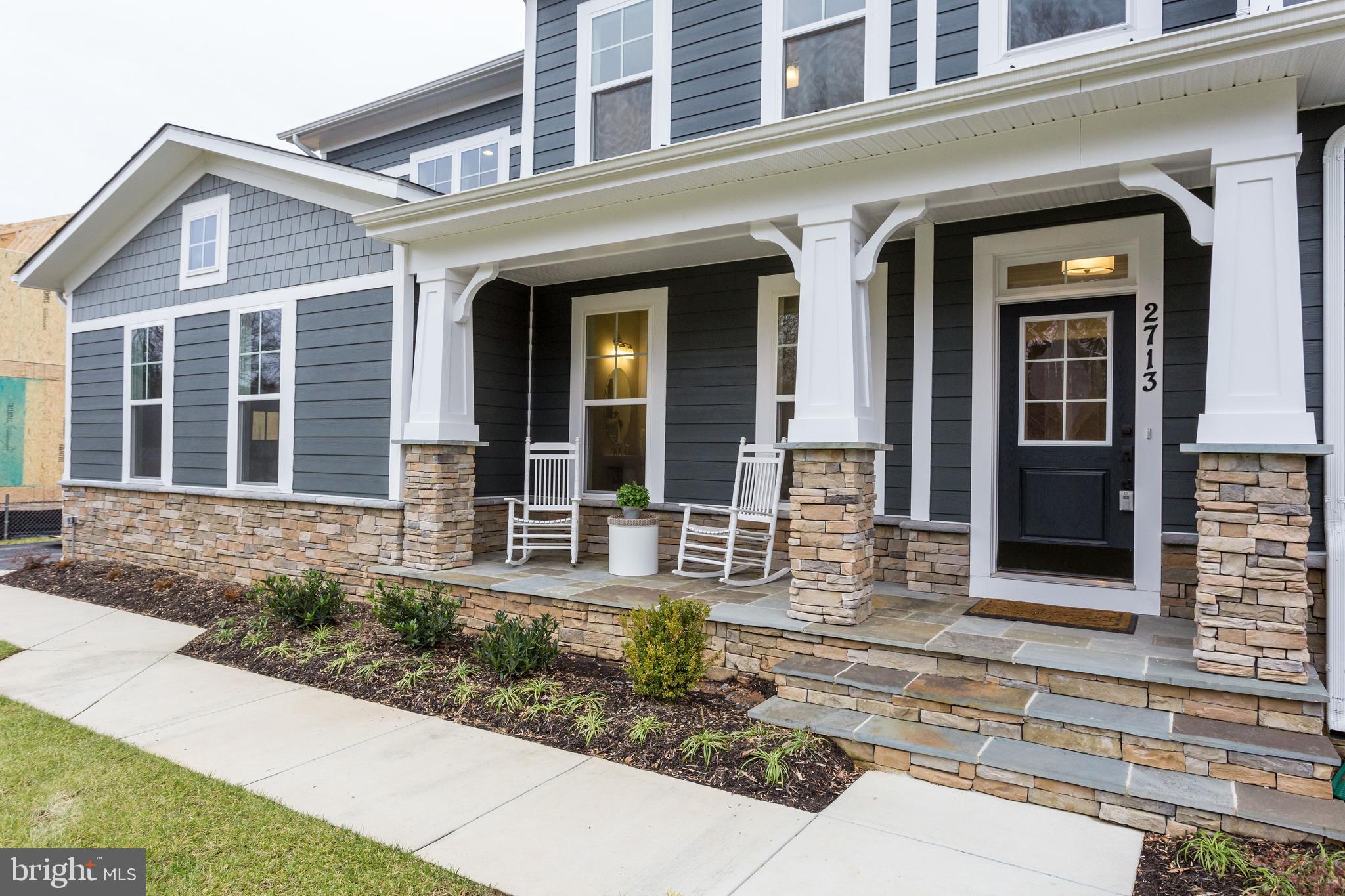 7108 27th Road North Arlington, VA 22213 - Photo 3 of 62 Great Craftsman look and feel