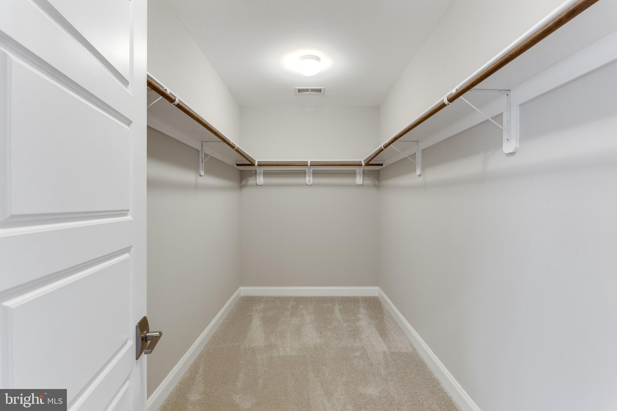 7108 27th Road North Arlington, VA 22213 - Photo 44 of 62 Gallery Image 44