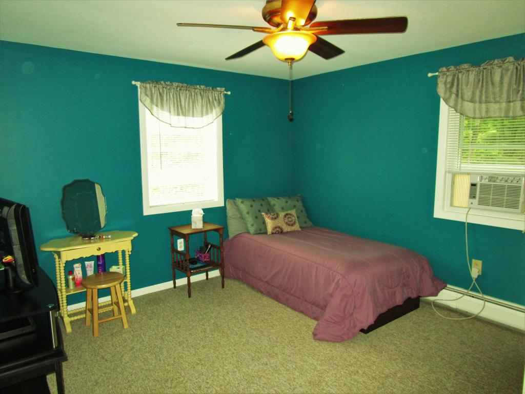 34 Center Street Bennington, VT 05201 - Photo 20 of 36 Gallery Image 20