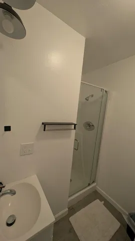 $1,800 | 723 East Tennessee Street, Unit B, Tallahassee, FL 32308