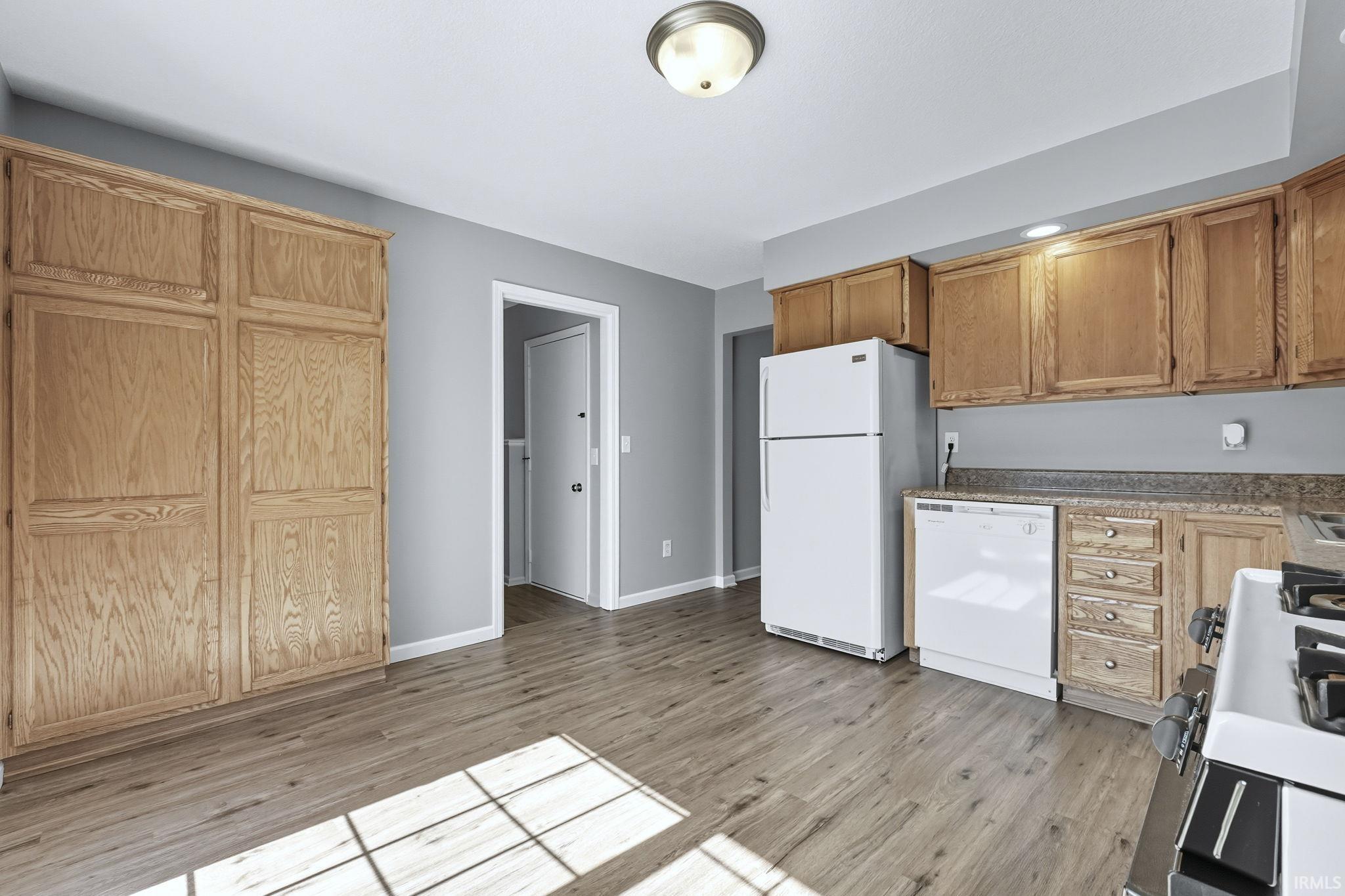 1216 Applewood Road Fort Wayne, IN 46825 - Photo 8 of 18 Gallery Image 8