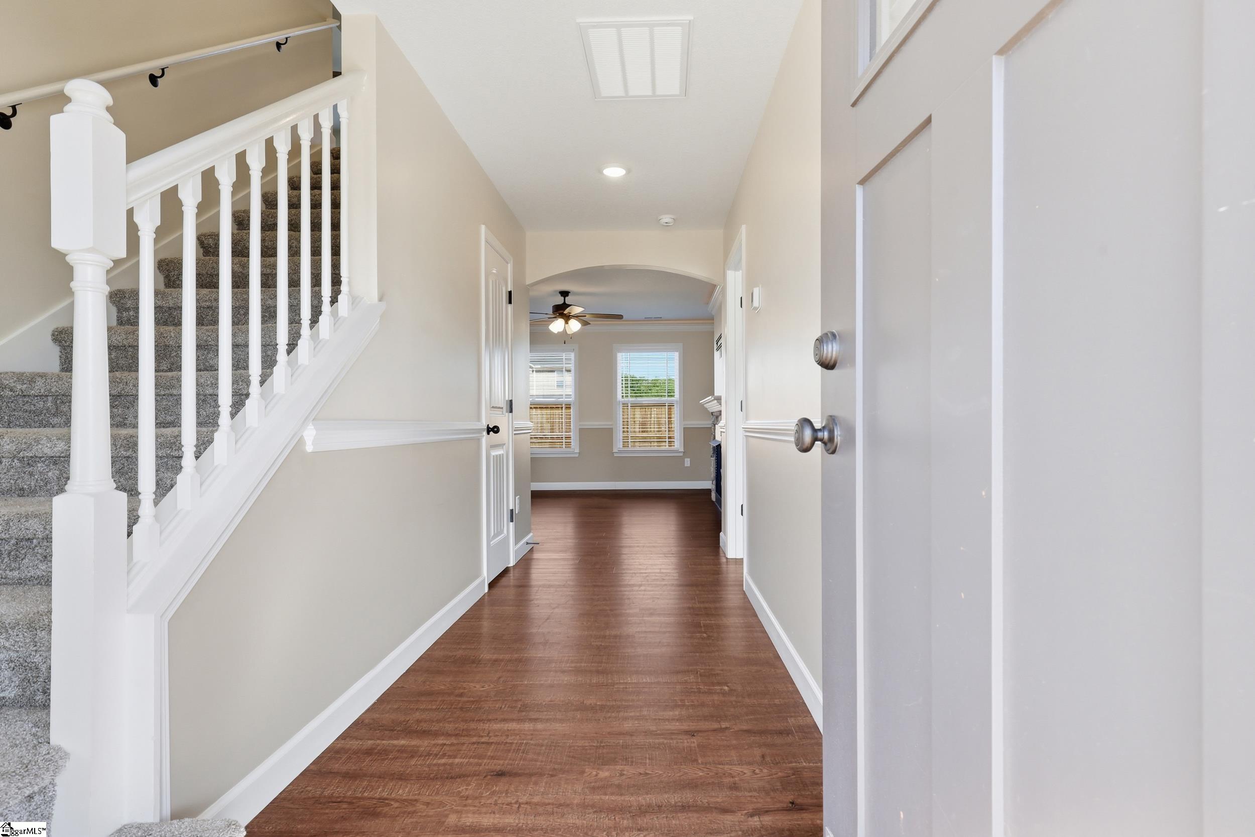 1719 Roxanne Sue Drive Lyman, SC 29365 - Photo 4 of 34