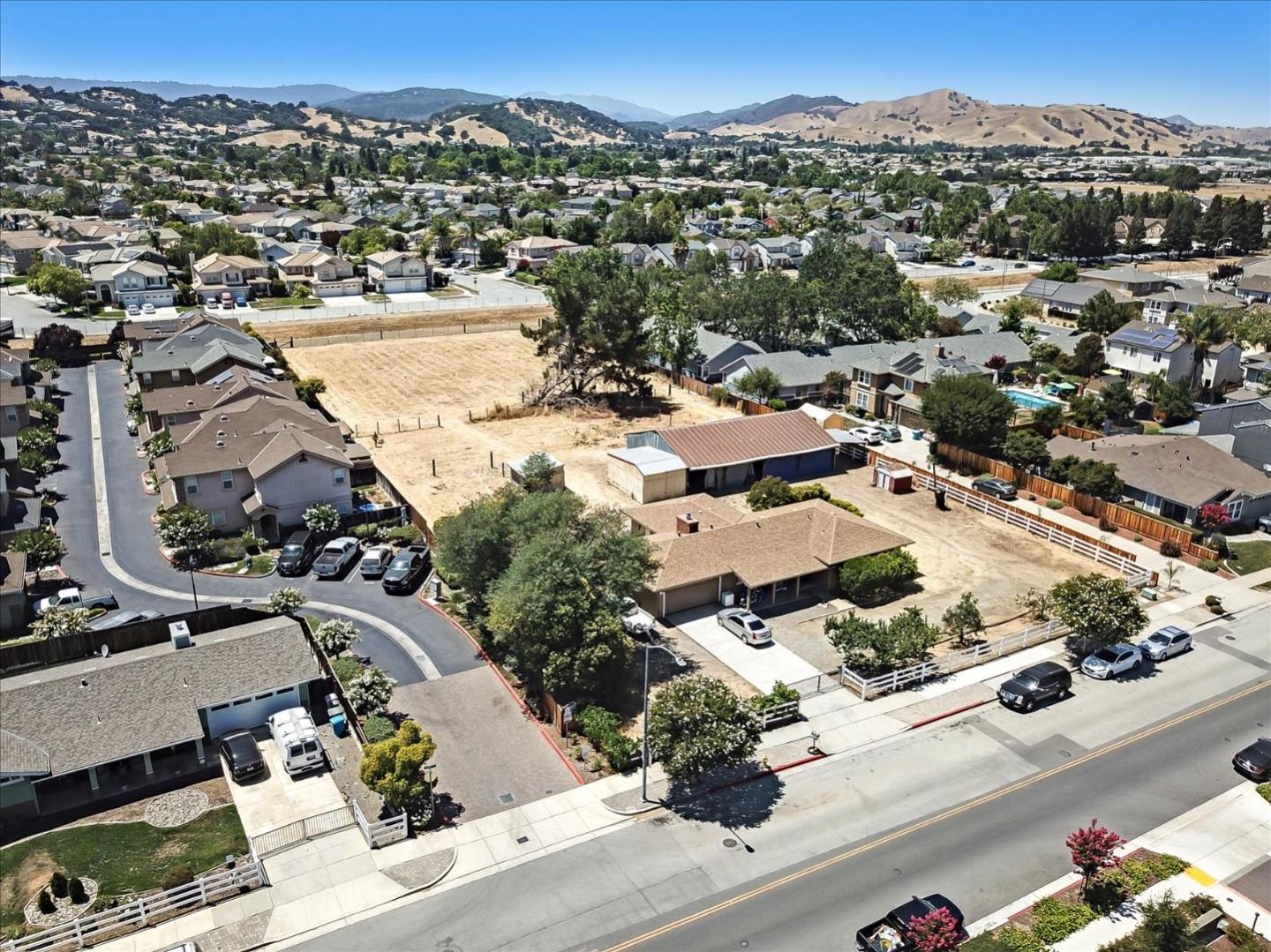 9045 Kern Avenue Gilroy, CA 95020 - Photo 13 of 14 an aerial view of residential houses with outdoor space