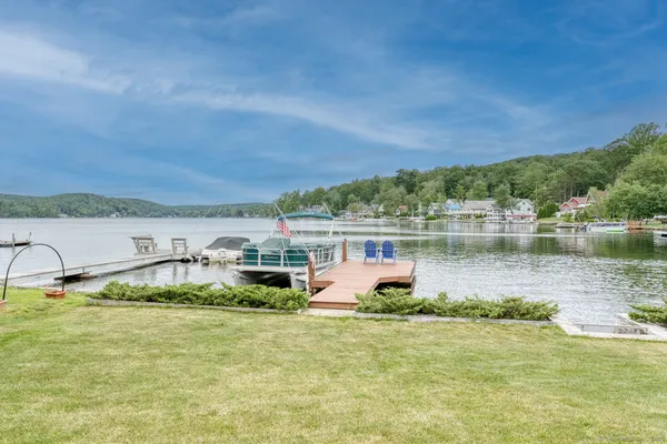 $1,200,000 | 722 Lake Drive, Winchester, CT 06098