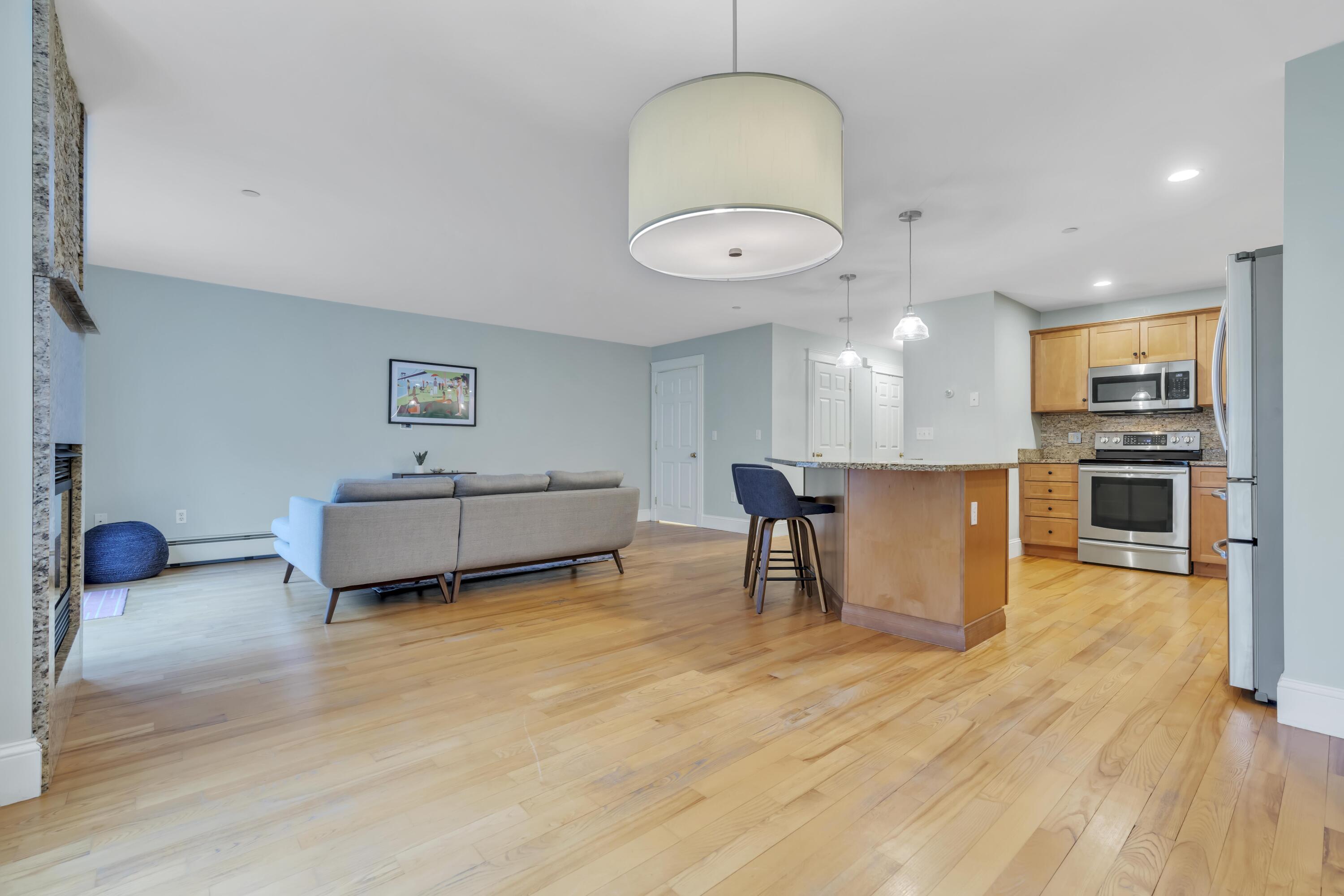 172 Ridge Road, Unit 28 Portland, ME 04103 - Photo 8 of 38 _dsc4668