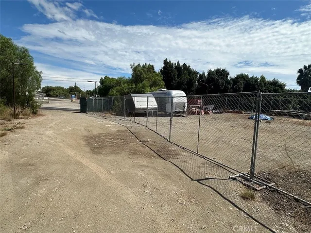 $350,000 | 18 7207-021-18 Signal Hill, Long Beach, CA 90806