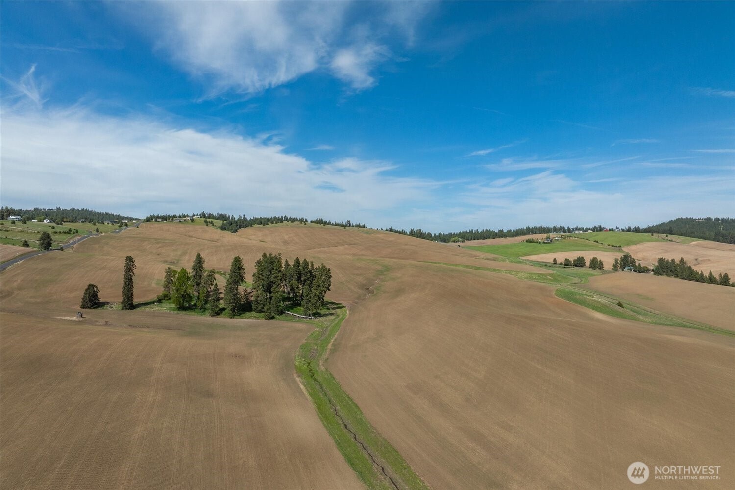 -xxx South Jackson Road, Unit LOT 17 Mica, WA 99023 - Photo 18 of 40 a view of an ocean with city view