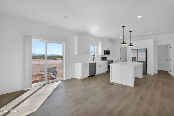 $412,000 | 30211 North 231st Avenue, Unit 1, Wittmann, AZ 85361