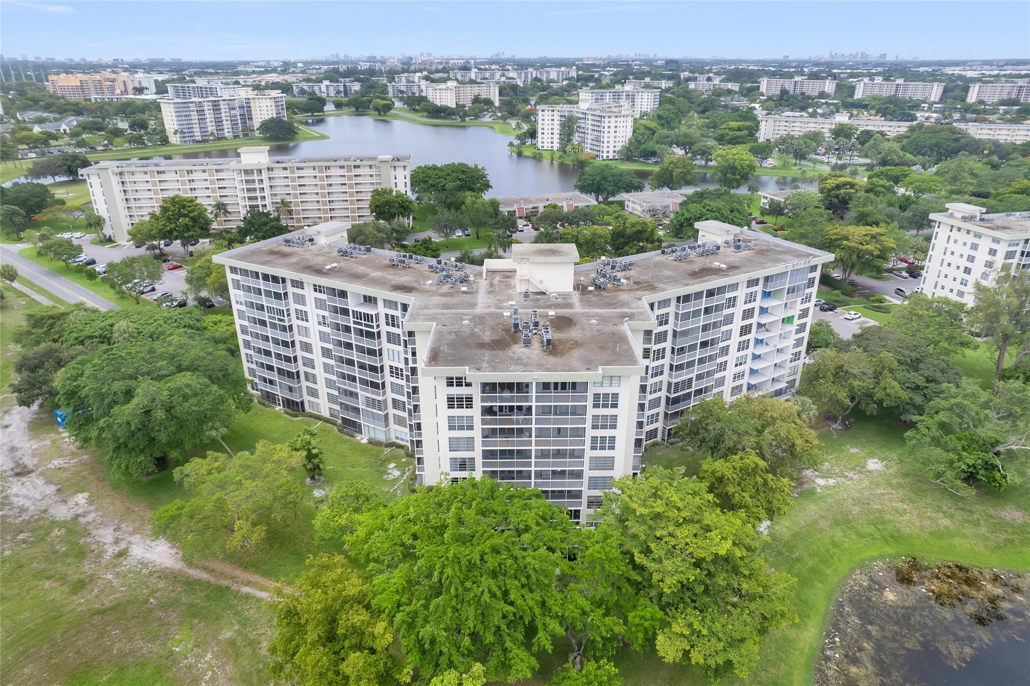 3090 North Course Drive, Unit 609 Pompano Beach, FL 33069 - Photo 43 of 44 a view of a city