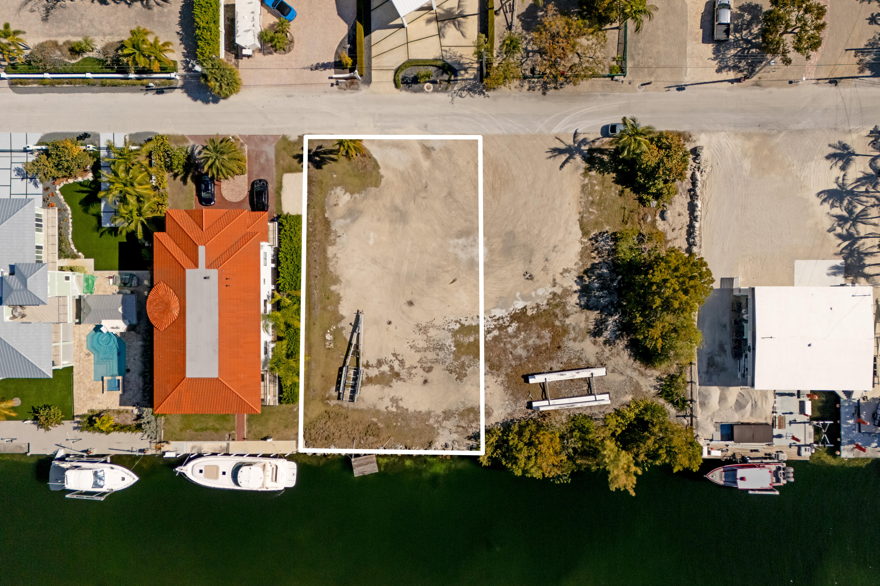 613 Island Drive Key Largo, FL 33037 - Photo 2 of 10 an aerial view of multiple house