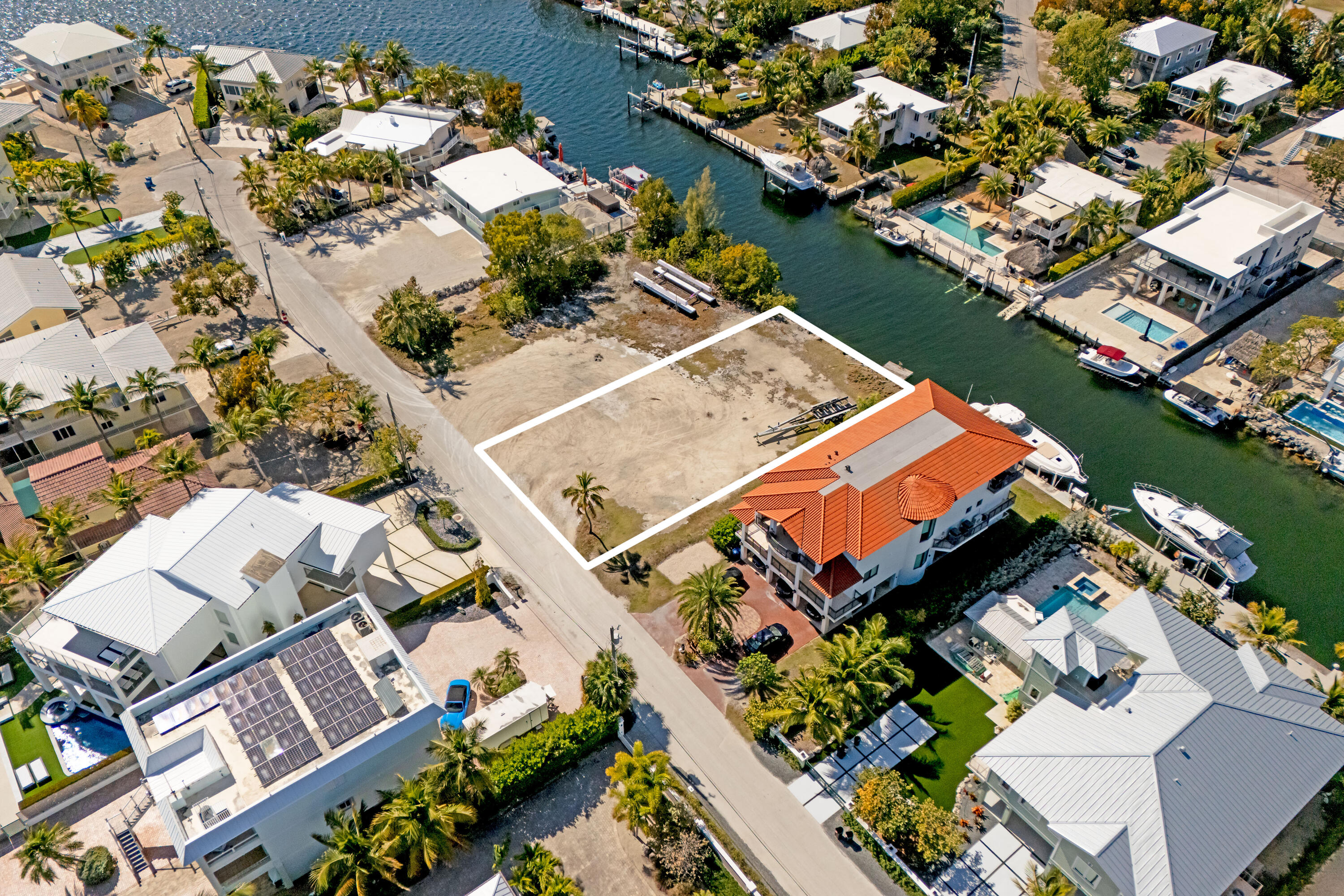 613 Island Drive Key Largo, FL 33037 - Photo 10 of 10 an aerial view of a house with a ocean view
