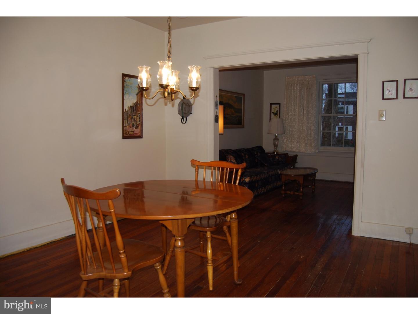 400 Sunset Road West Reading, PA 19611 - Photo 6 of 24 Dining Room