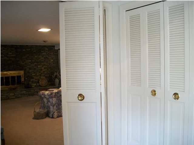 504 Hill Ridge Road Louisville, KY 40214 - Photo 6 of 19 Additional Photo