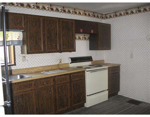 955 Addison Street Washington, PA 15301 - Photo 5 of 8 Kitchen.