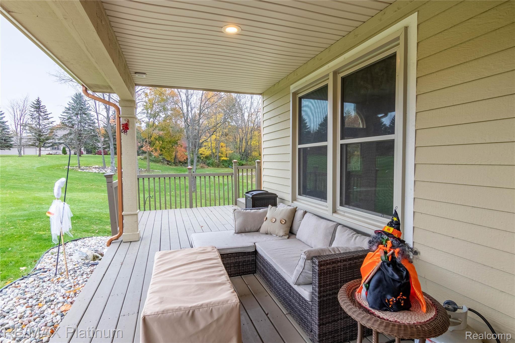 1732 North Hacker Road Howell, MI 48843 - Photo 9 of 74 8.FrontPorch
