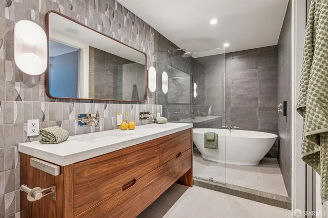 $3,800,000 | 1662 Union Street, San Francisco, CA 94123