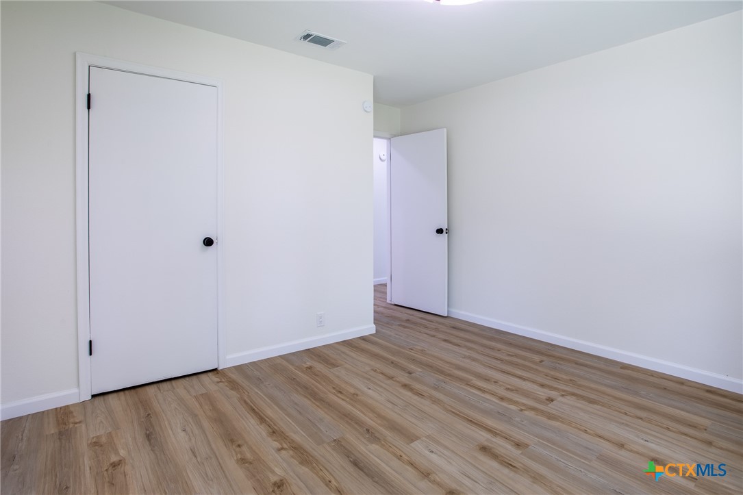 3607 Avondale Street Victoria, TX 77901 - Photo 17 of 21