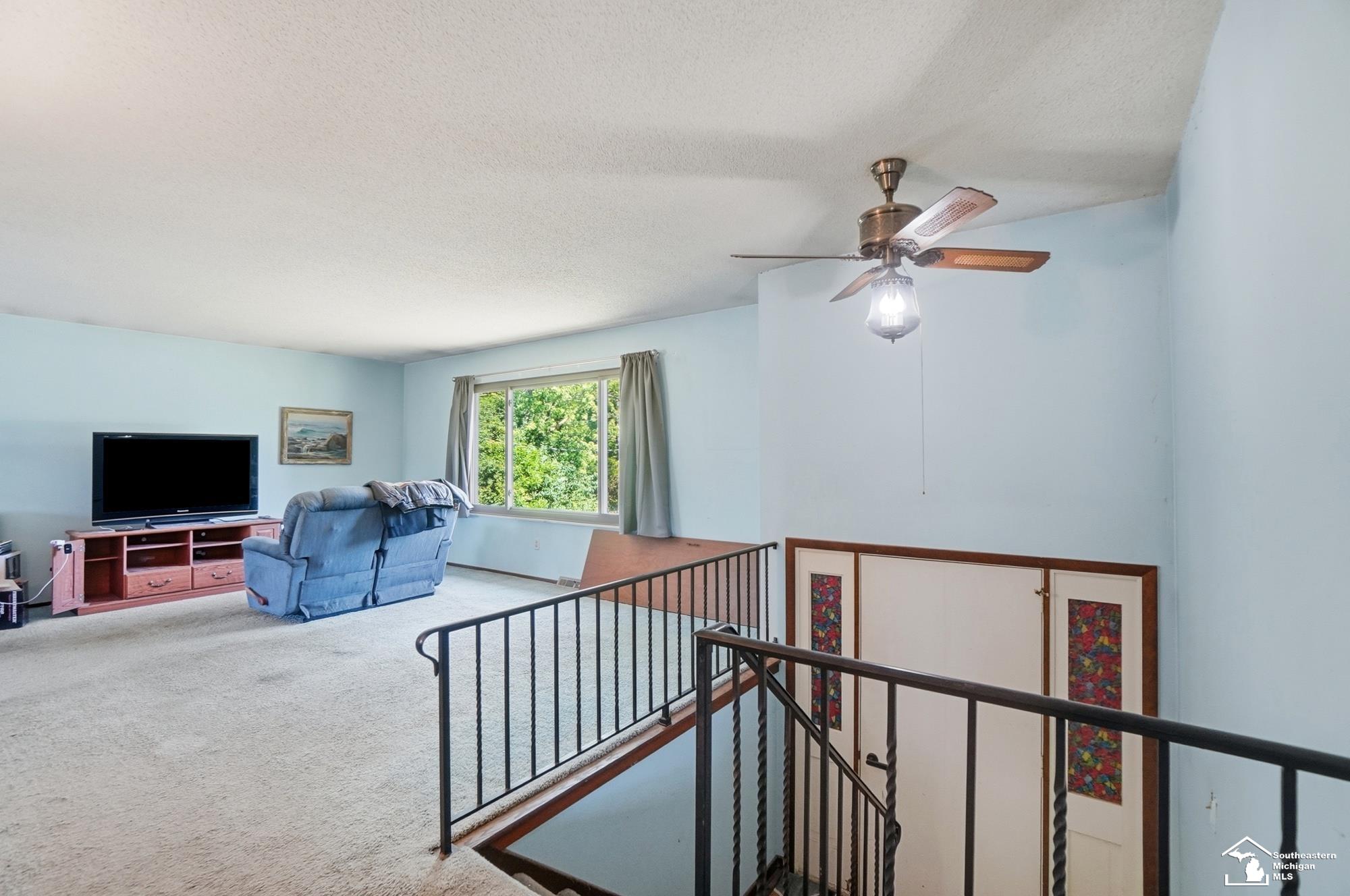 5343 Section Road Ottawa Lake, MI 49267 - Photo 6 of 34
