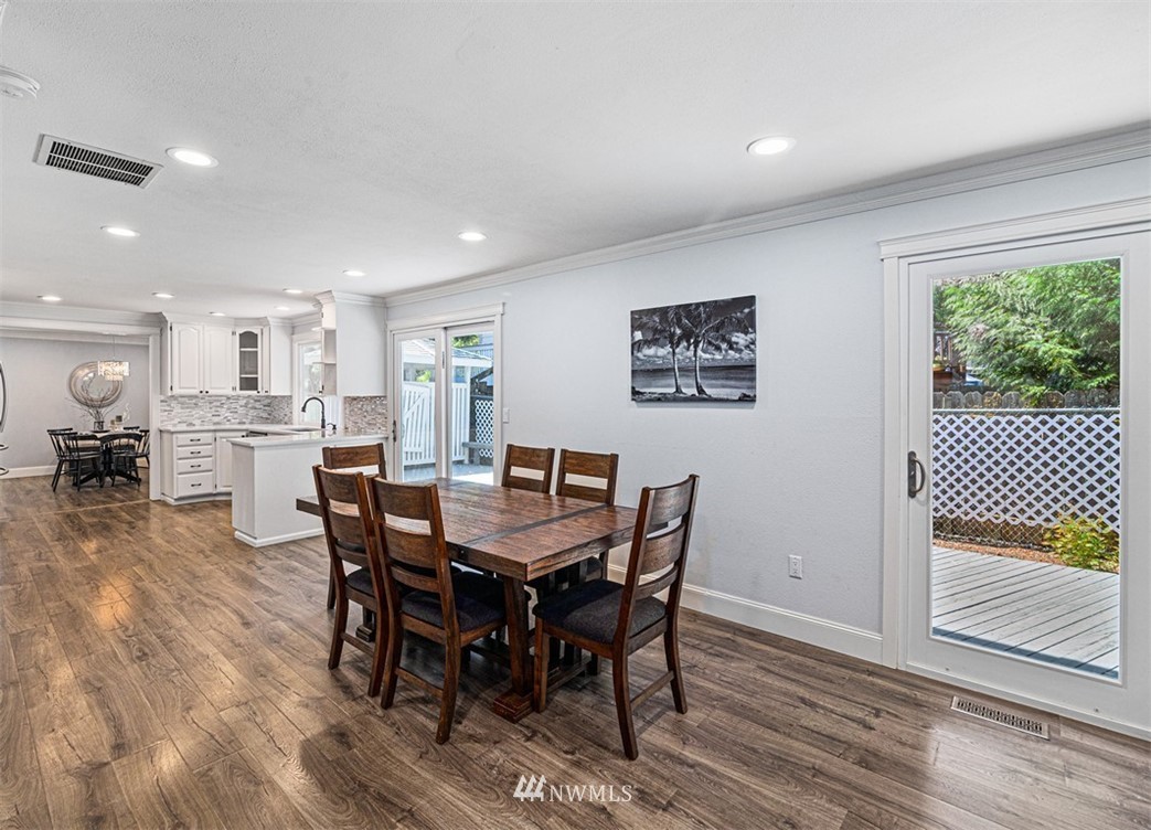 17863 157th Avenue Southeast Renton, WA 98058 - Photo 15 of 40 Gallery Image 15