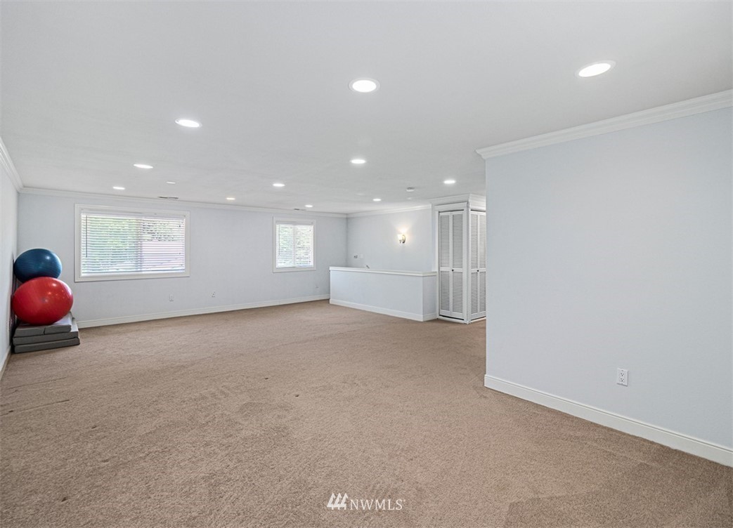 17863 157th Avenue Southeast Renton, WA 98058 - Photo 22 of 40 Gallery Image 22
