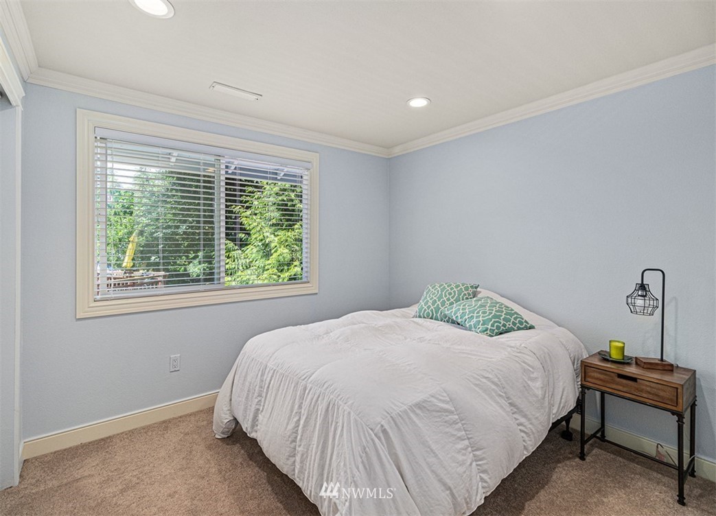 17863 157th Avenue Southeast Renton, WA 98058 - Photo 26 of 40 Gallery Image 26