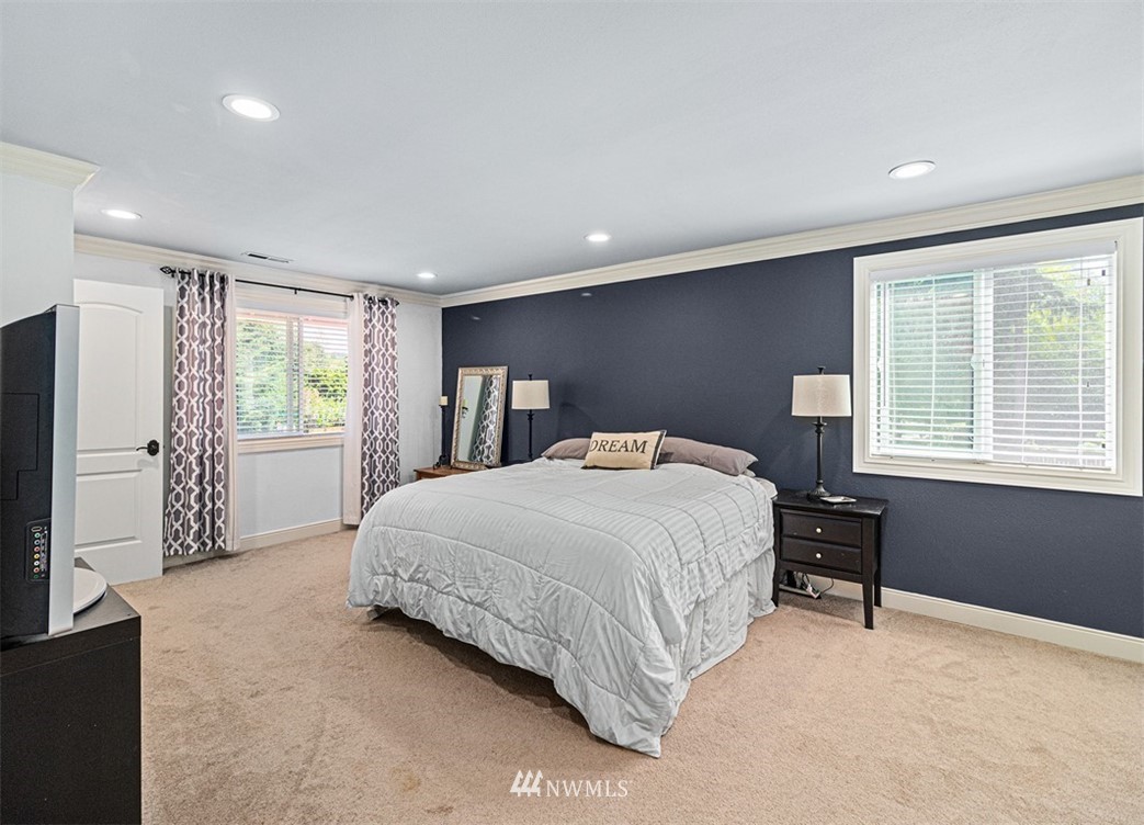 17863 157th Avenue Southeast Renton, WA 98058 - Photo 30 of 40 Gallery Image 30