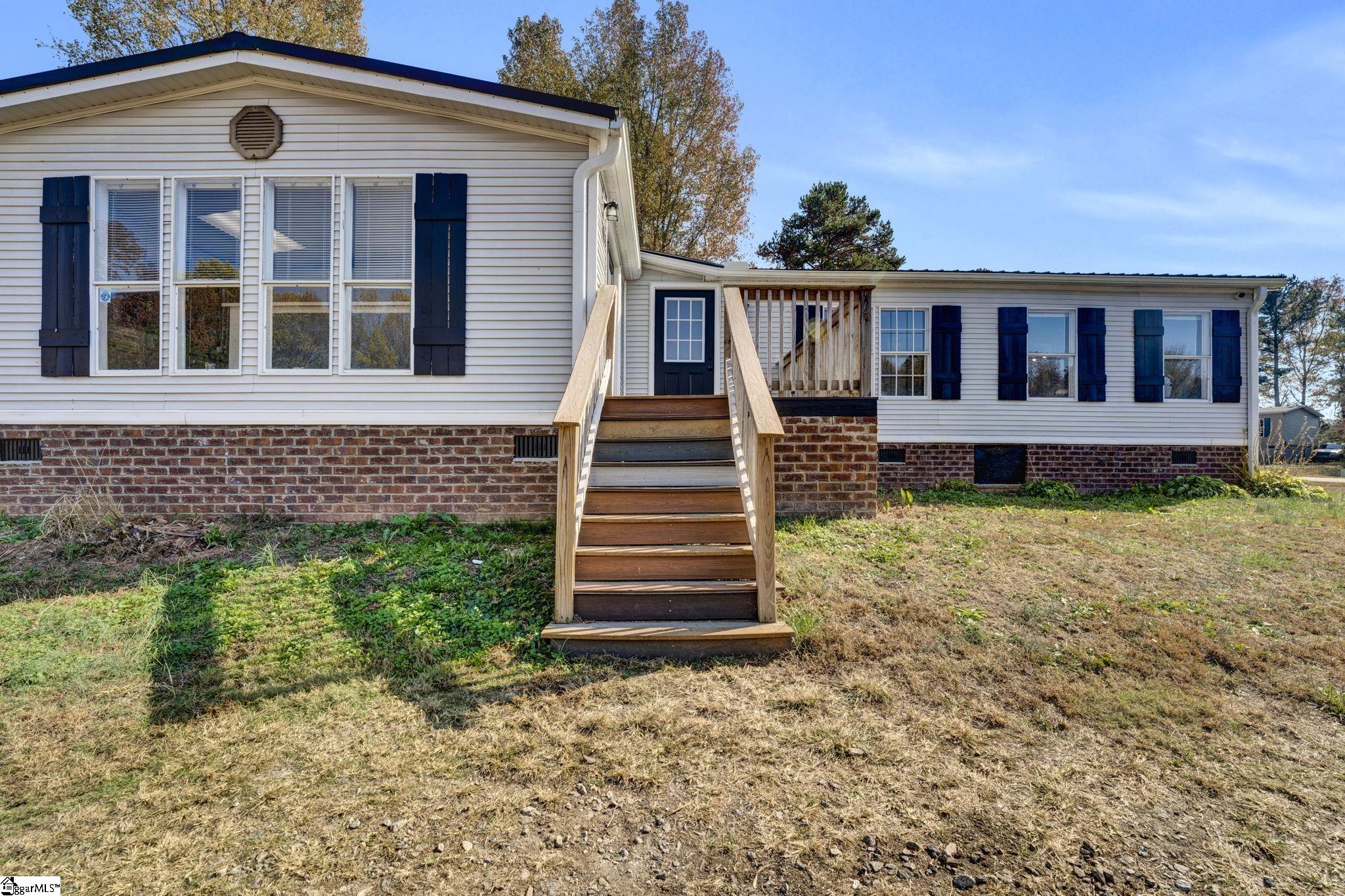 107 Pierce Road Williamston, SC 29697 - Photo 1 of 26