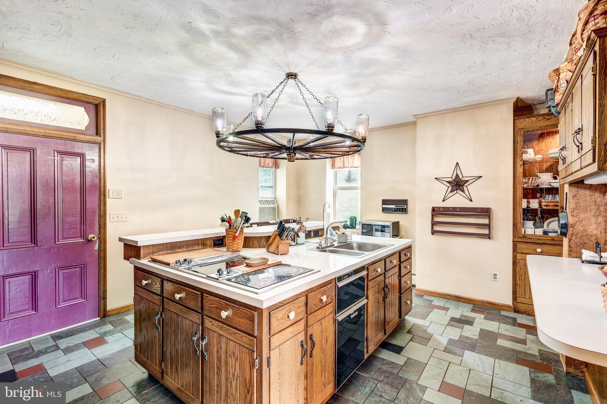 88 Rambler Road Thomasville, PA 17364 - Photo 35 of 73 Kitchen